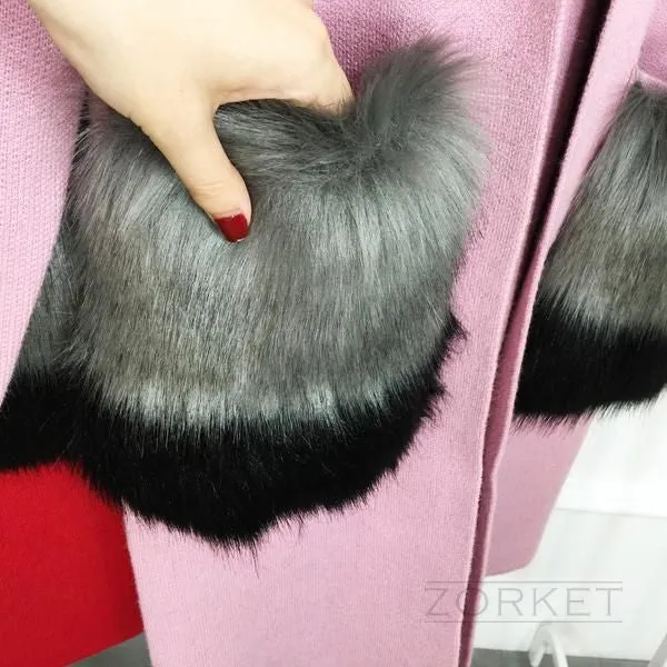 Elegant Women's Loose Coat With Faux Fur