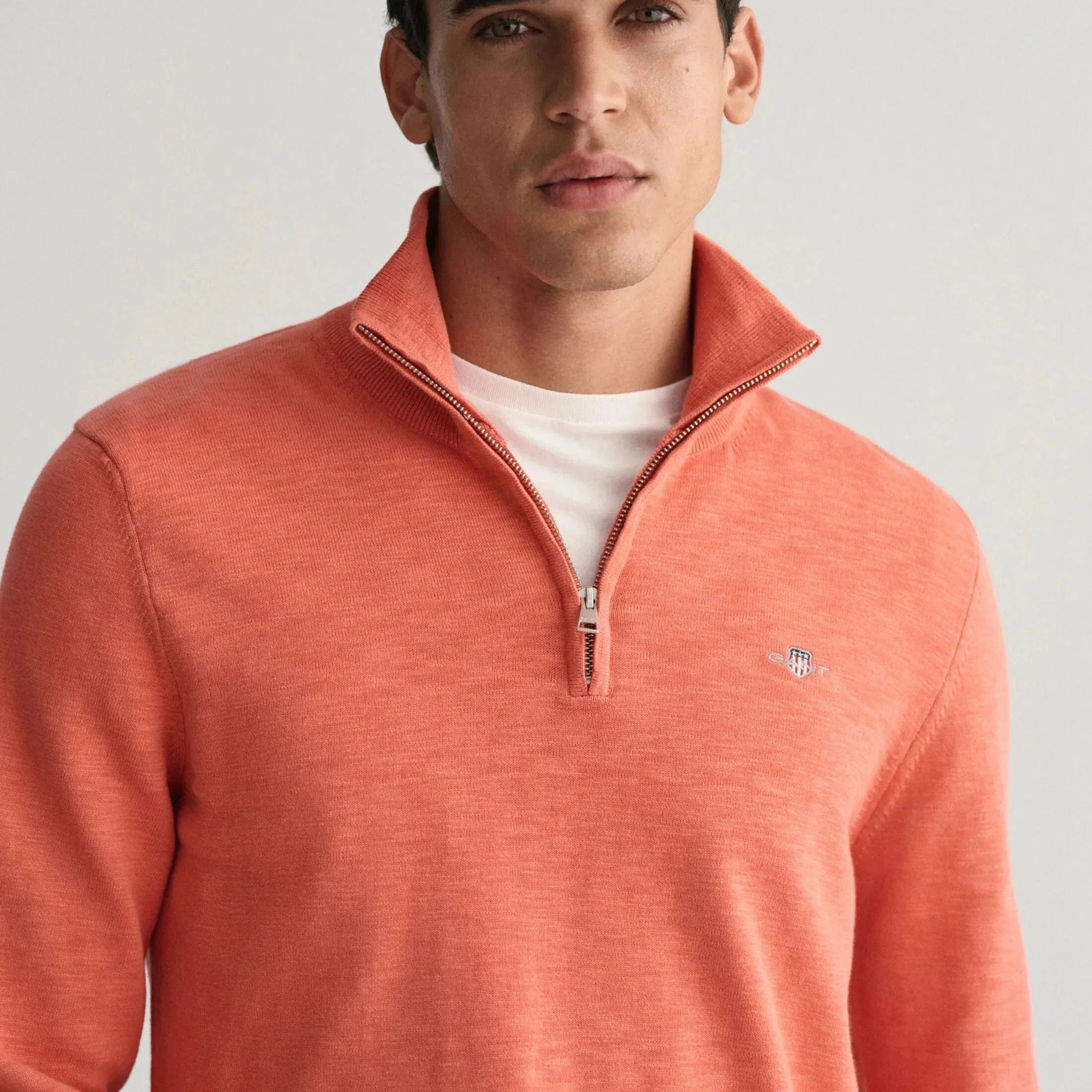 GANT Cottom Flamme Crew-Neck In Sunset Pink