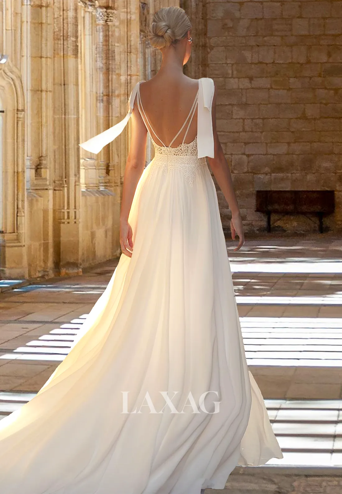 Straps Deep V-Neck Off-Shoulder Applique Bride Gowns Sleeveless Pleated Chiffon A-Line Wedding Dress