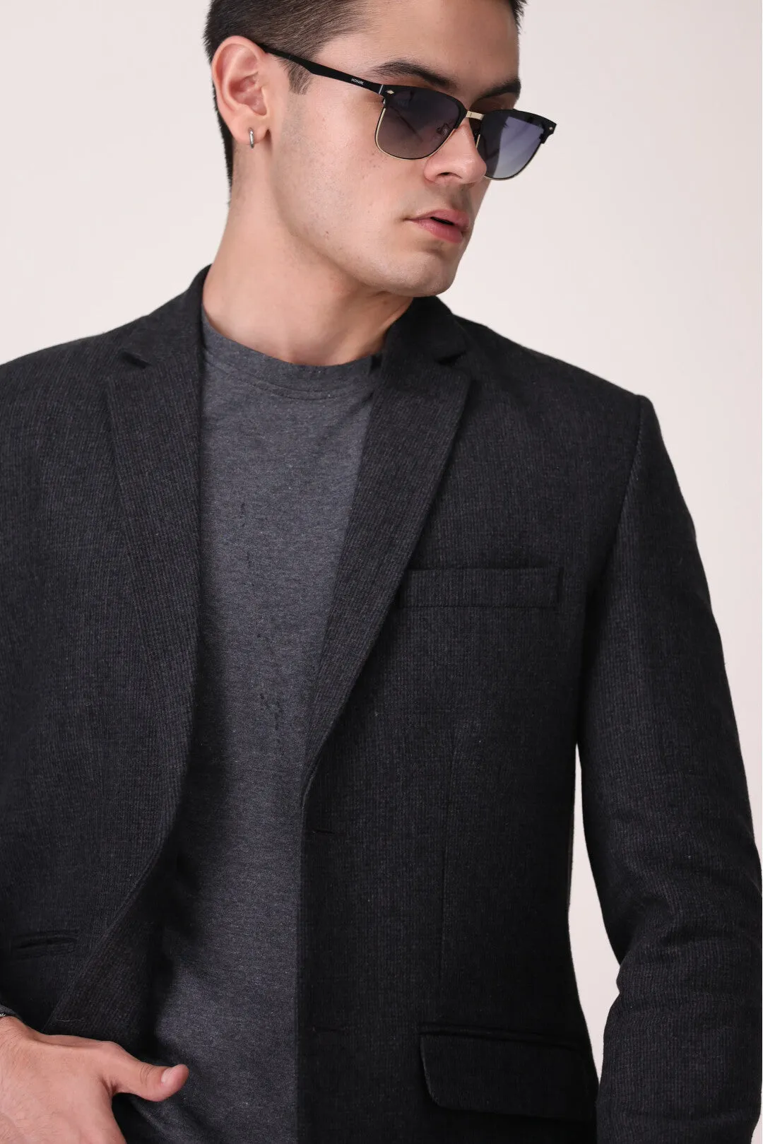 TEXTURED BLACK  COAT REGULAR FIT