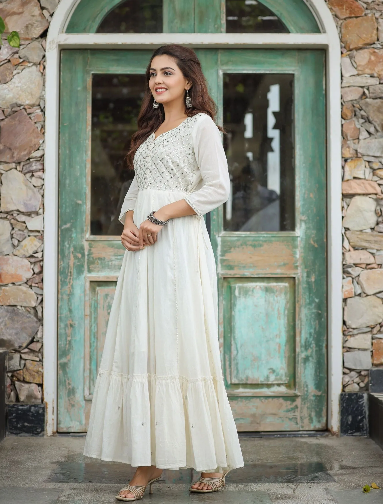 White Mirror Embroidered Ethnic Gown