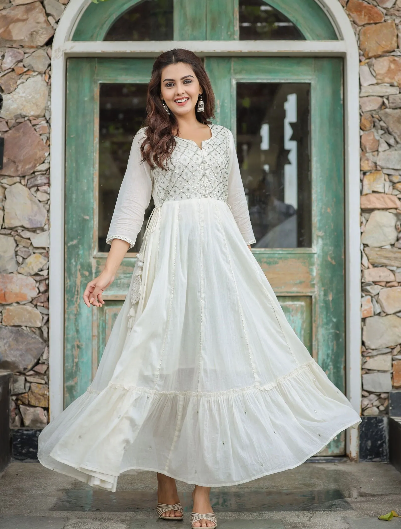 White Mirror Embroidered Ethnic Gown